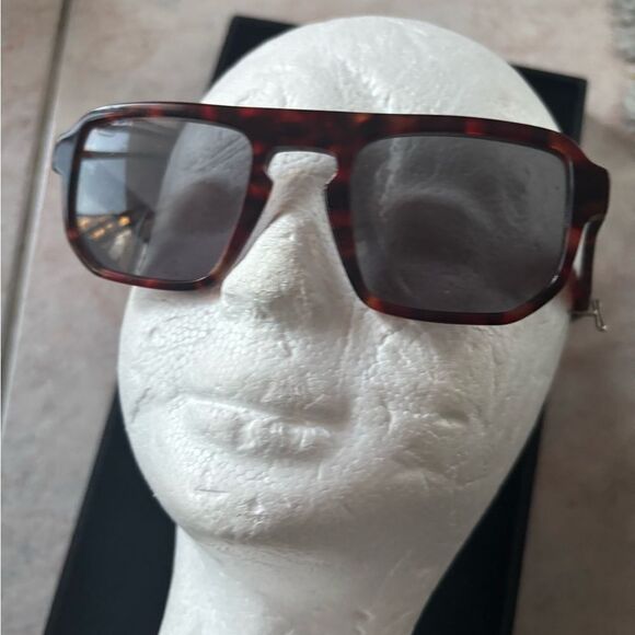 Gaucho Sunglasses Dark Tortoiseshell eyewear accessory frames glasses - Picture 8 of 10